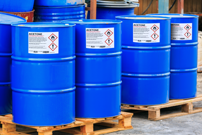 Chemical drums with GHS labels